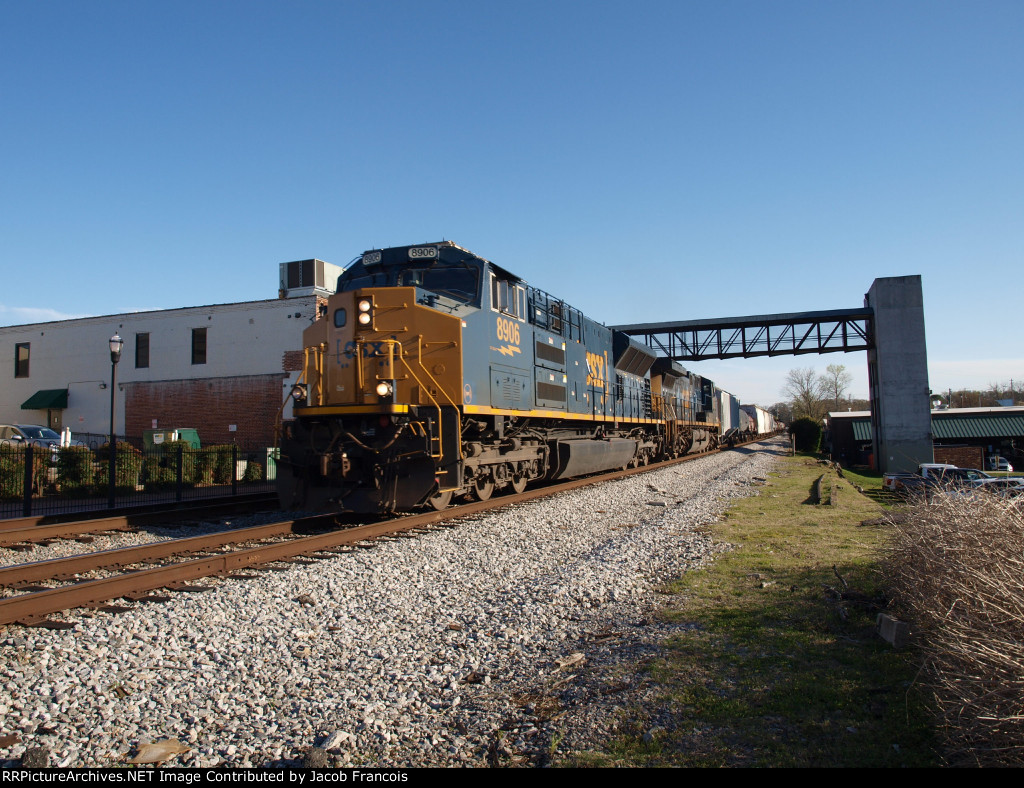 CSX 8906